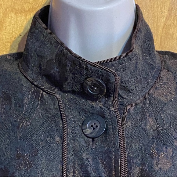 EUC Badgley Mischka size M Floral Brocade wool blend button up jacket. - Picture 3 of 12